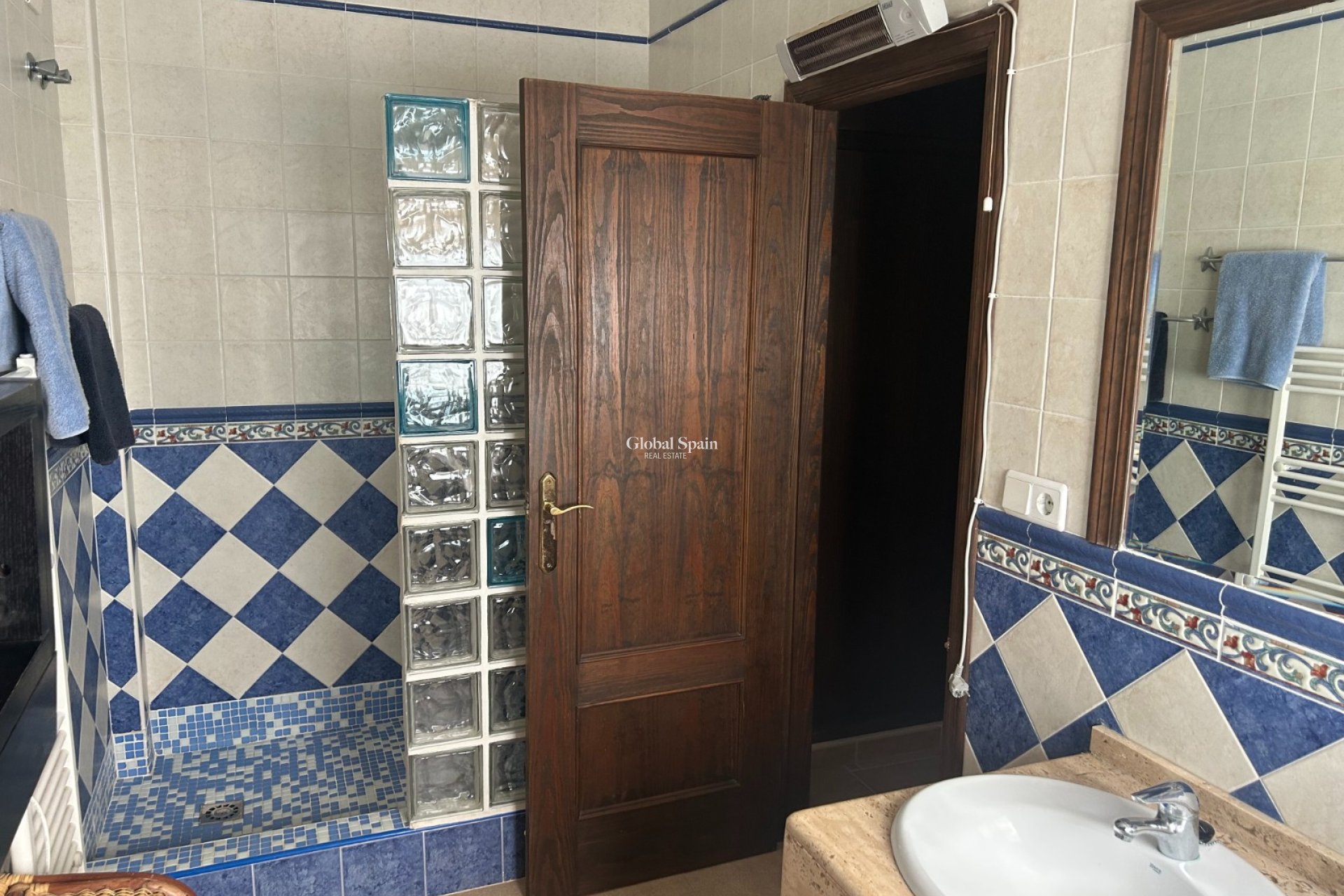 Revente - VILLA -
ALGORFA - Inland