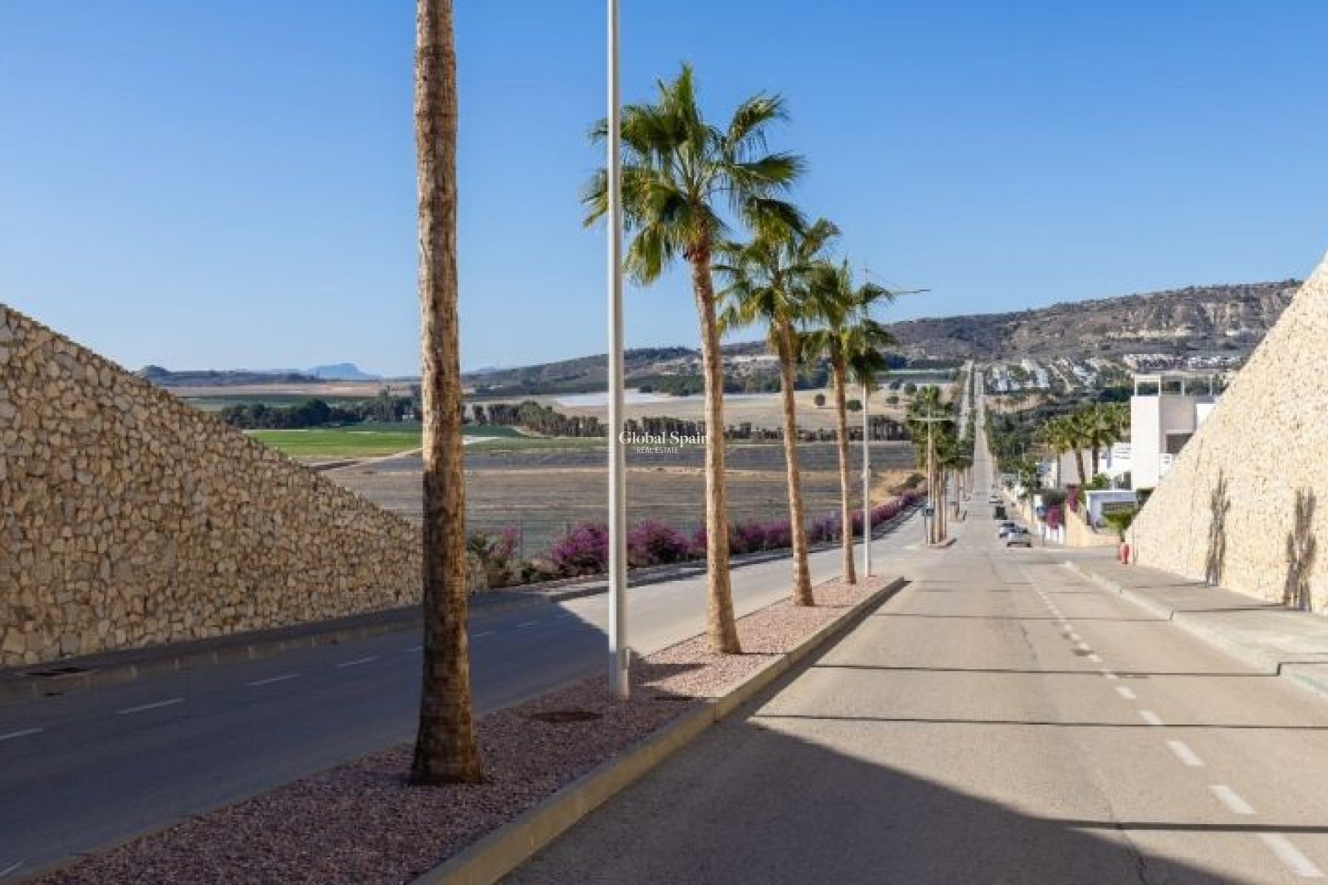 Revente - VILLA -
ALGORFA - Inland