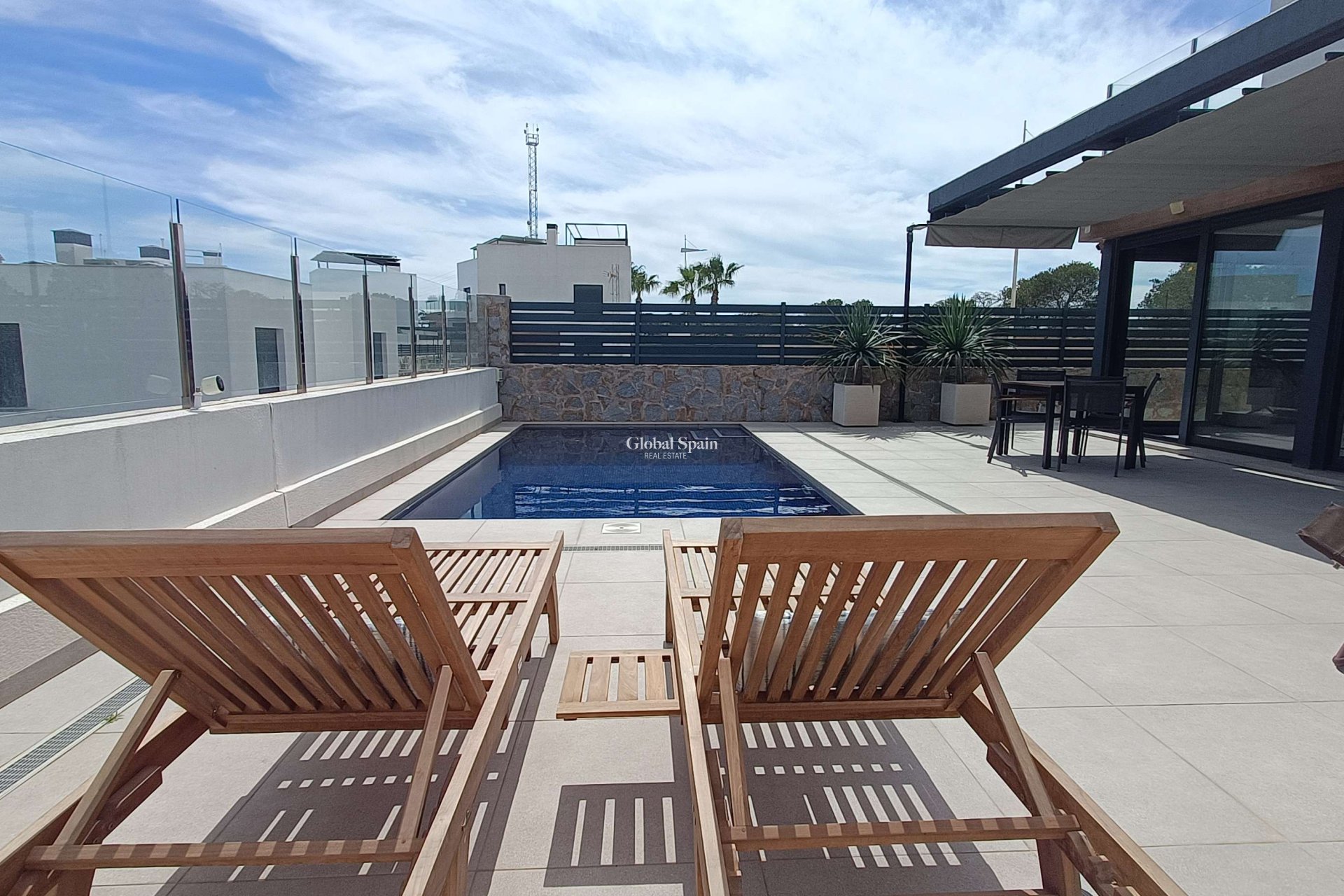 Revente - VILLA -
ALGORFA - Inland