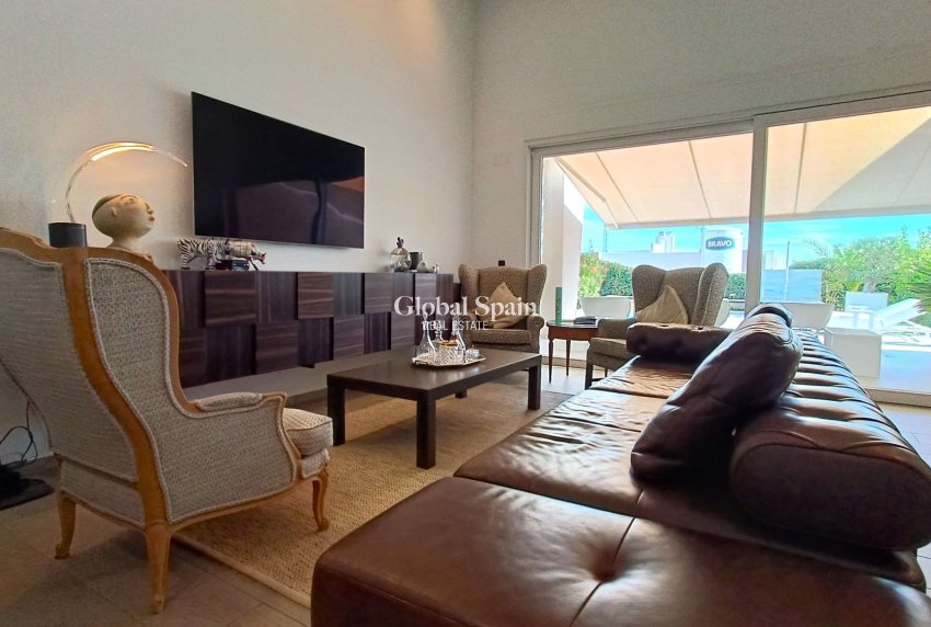 Revente - VILLA -
ALGORFA - Inland