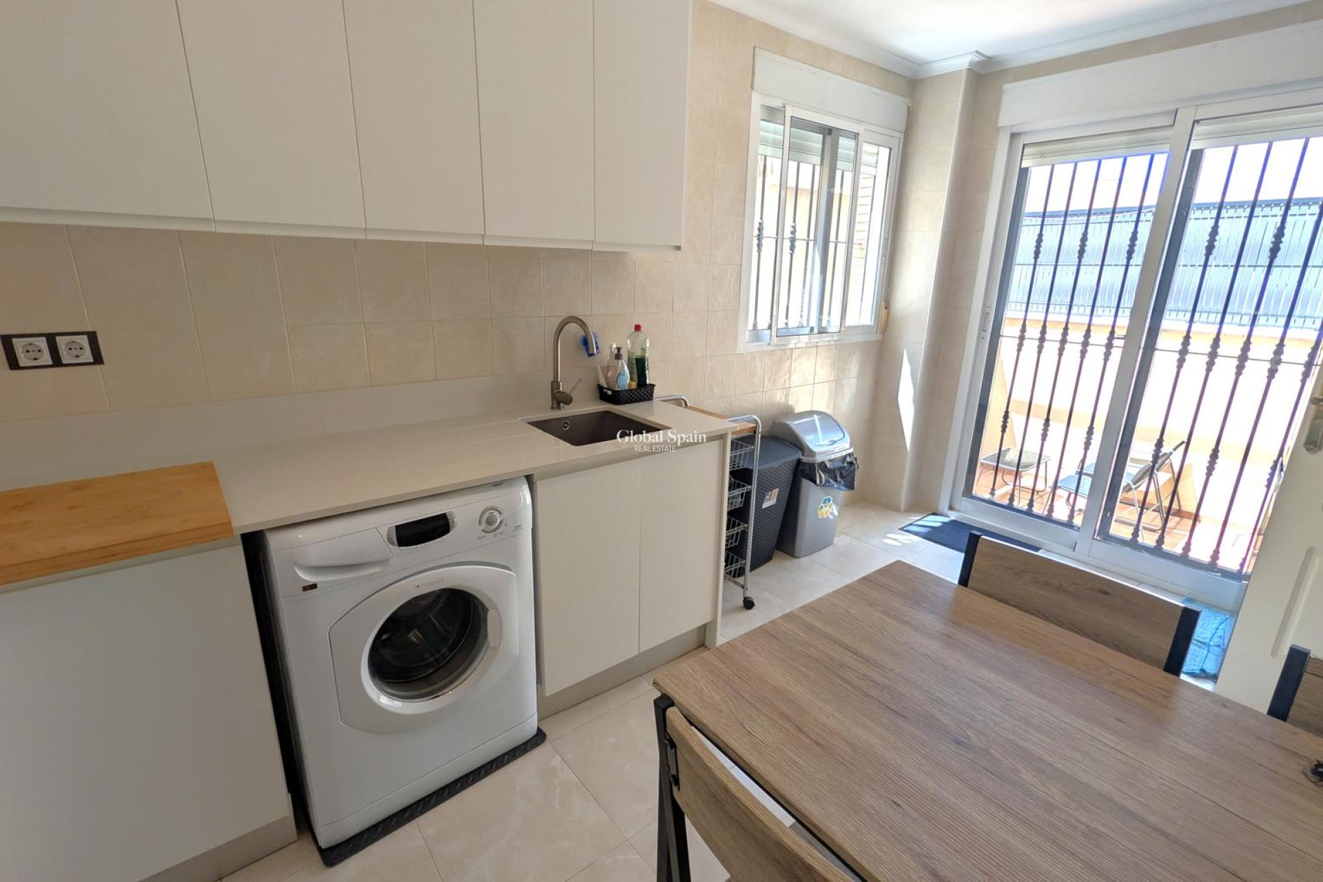 Revente - VILLA -
ALGORFA - Inland