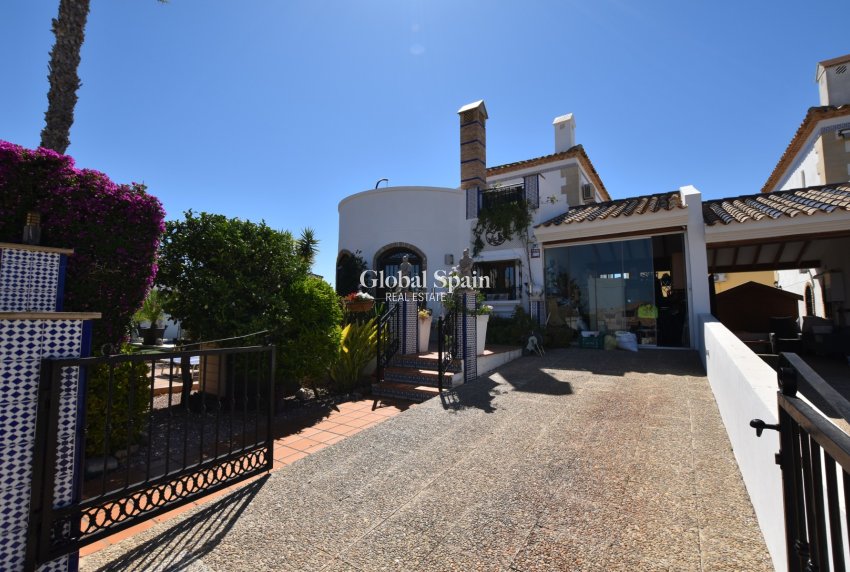 Revente - VILLA -
ALGORFA - Inland