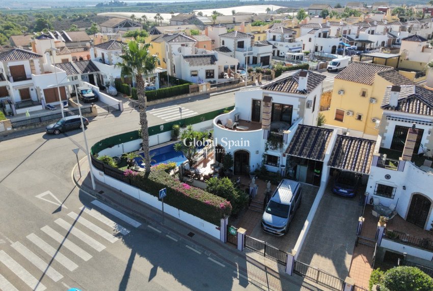 Revente - VILLA -
ALGORFA - Inland