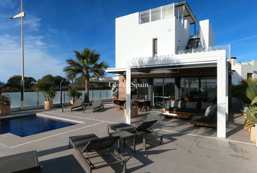 Revente - VILLA -
ALGORFA - LA FINCA GOLF / ALGORFA