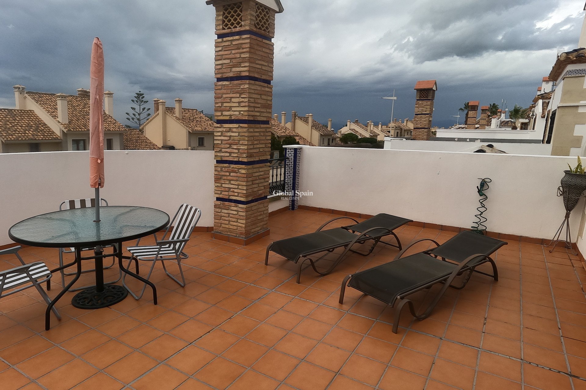 Revente - VILLA -
ALGORFA - LA FINCA GOLF / ALGORFA