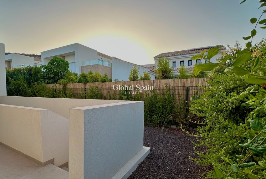 Revente - VILLA -
ALGORFA - LA FINCA GOLF / ALGORFA