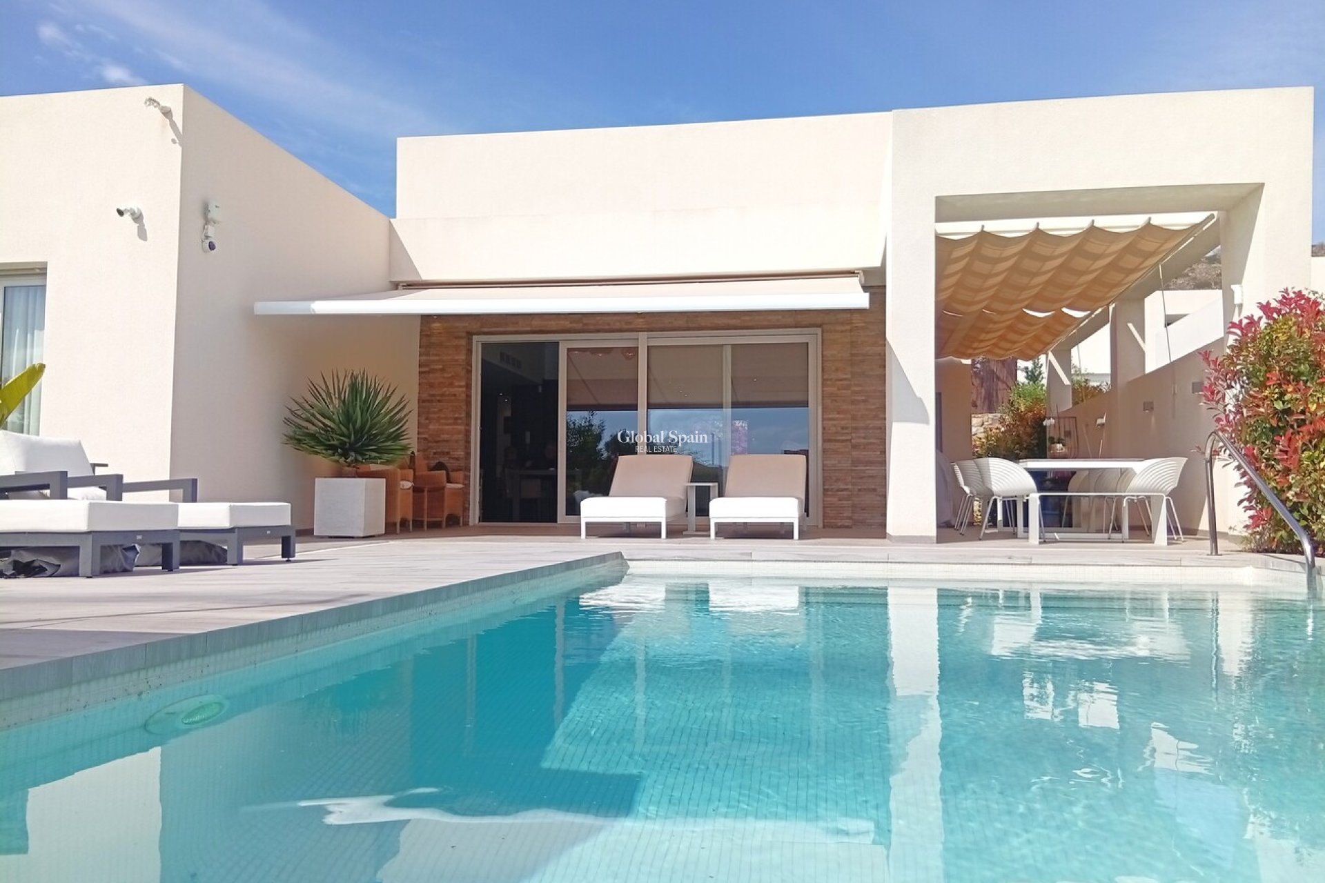 Revente - VILLA -
ALGORFA - LA FINCA GOLF / ALGORFA