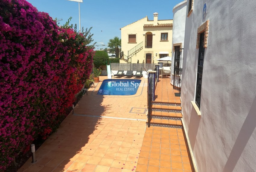 Revente - VILLA -
ALGORFA - LA FINCA GOLF / ALGORFA