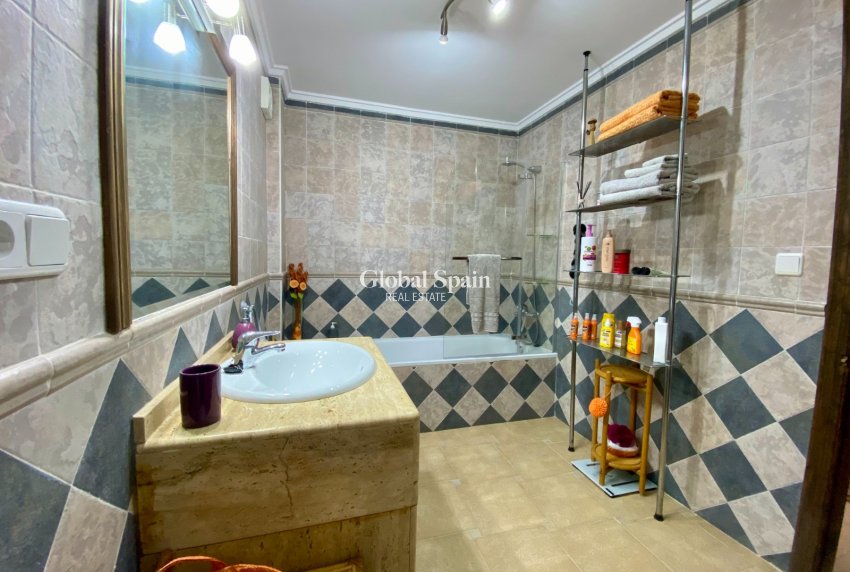 Revente - VILLA -
ALGORFA - Lomas De La Juliana