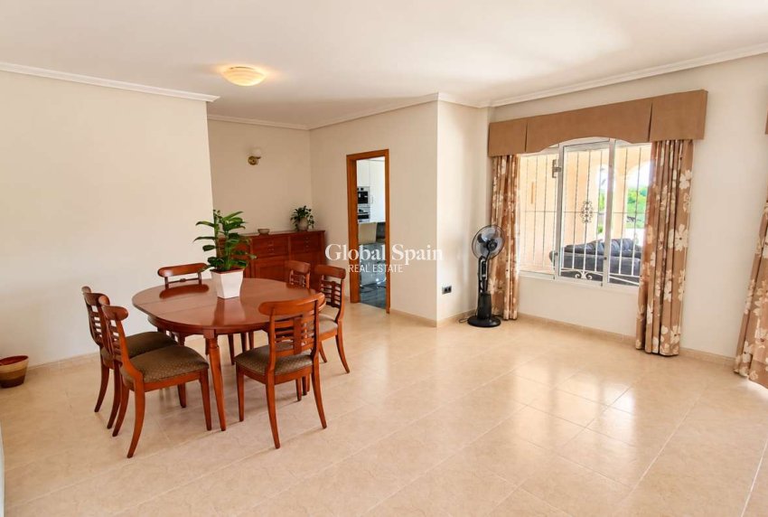Revente - VILLA -
ALGORFA - Montemar