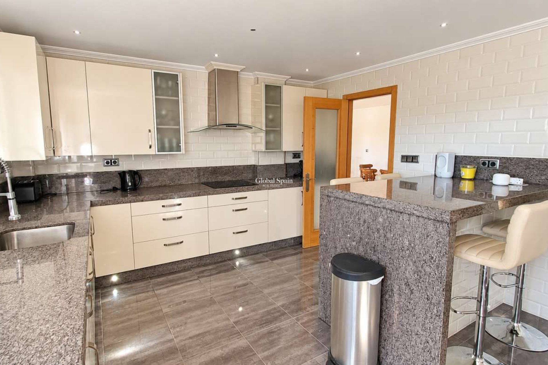 Revente - VILLA -
ALGORFA - Montemar