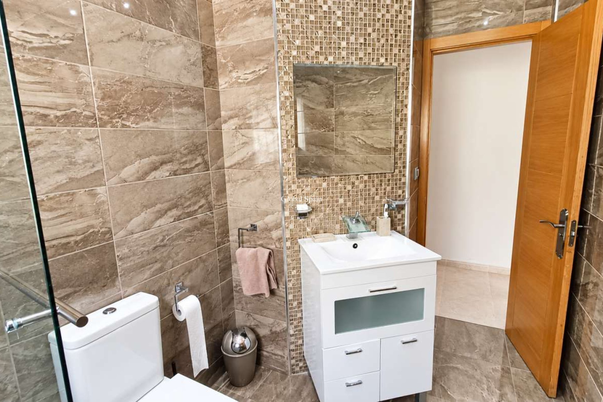 Revente - VILLA -
ALGORFA - Montemar