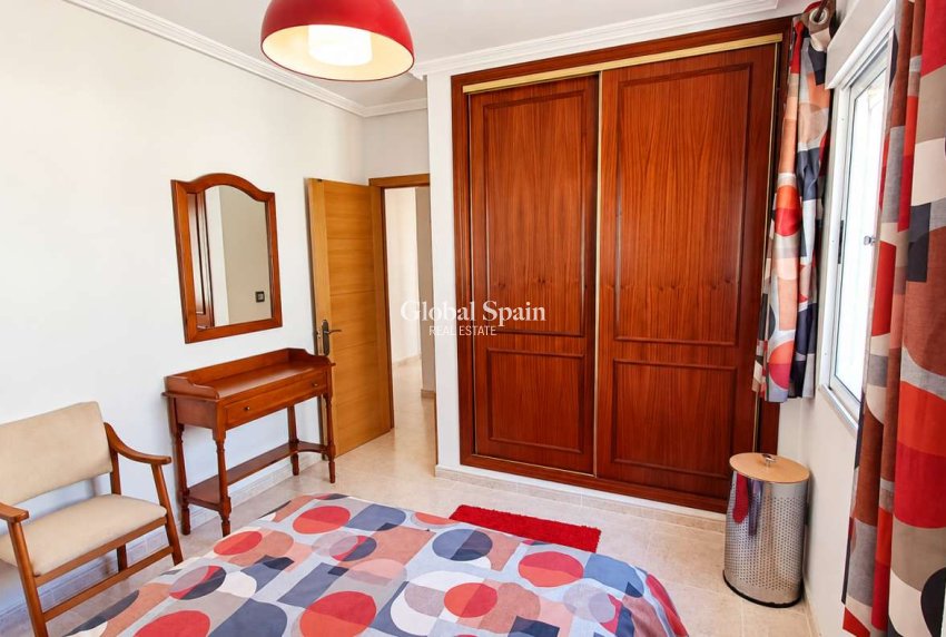 Revente - VILLA -
ALGORFA - Montemar