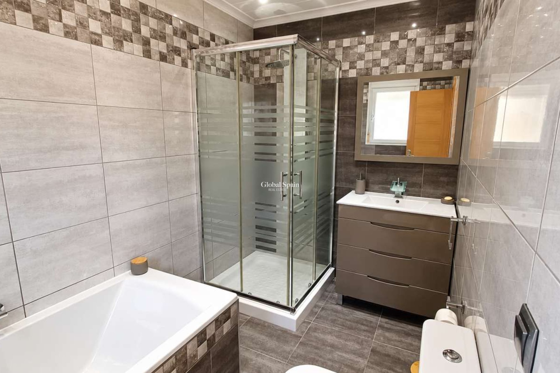 Revente - VILLA -
ALGORFA - Montemar