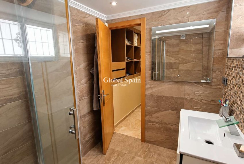 Revente - VILLA -
ALGORFA - Montemar