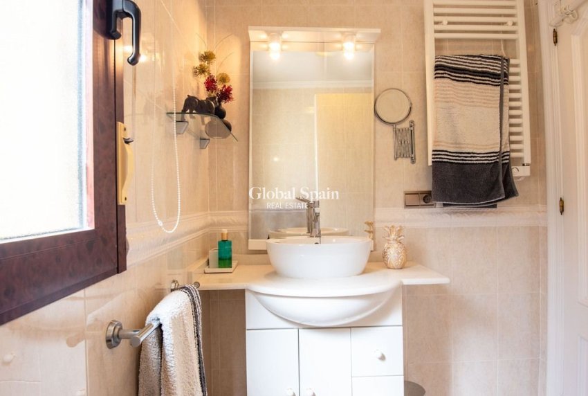 Revente - Villa -
ALGORFA