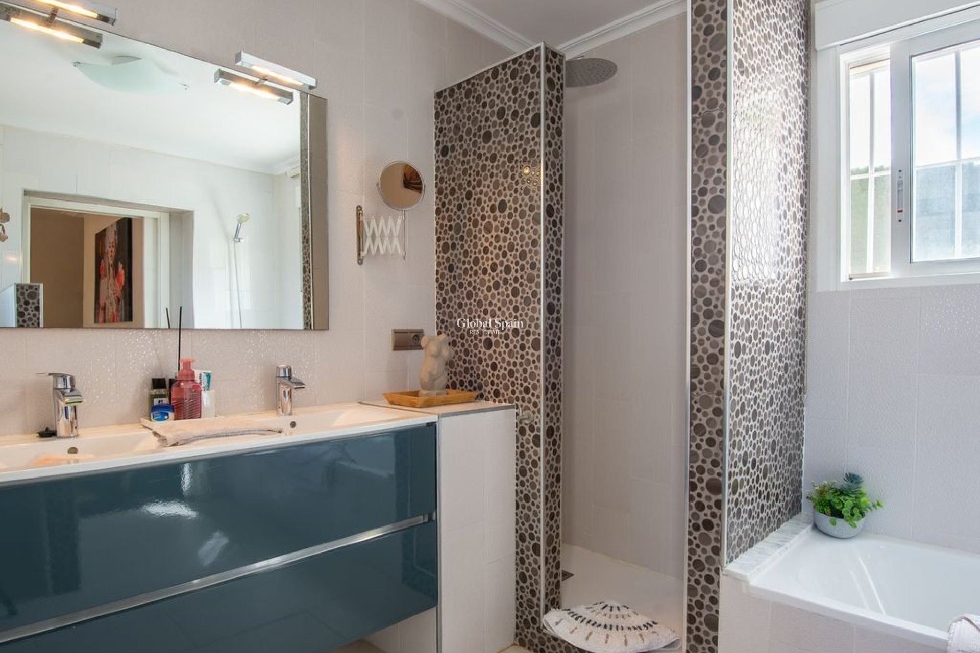 Revente - Villa -
ALGORFA