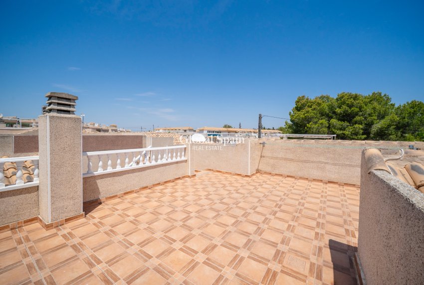 Revente - Villa -
ALGORFA