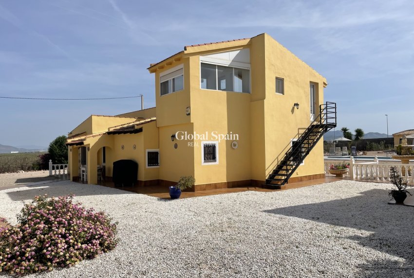 Revente - VILLA -
ALHAMA DE MURCIA - Inland