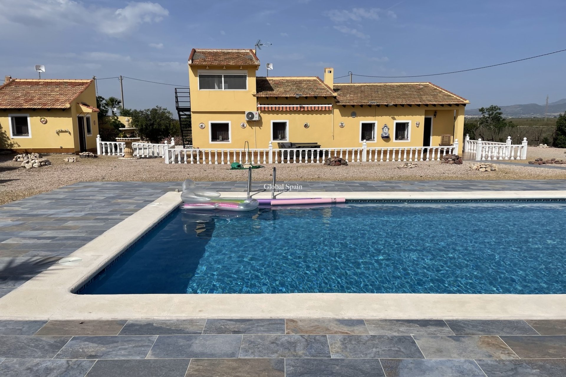 Revente - VILLA -
ALHAMA DE MURCIA - Inland