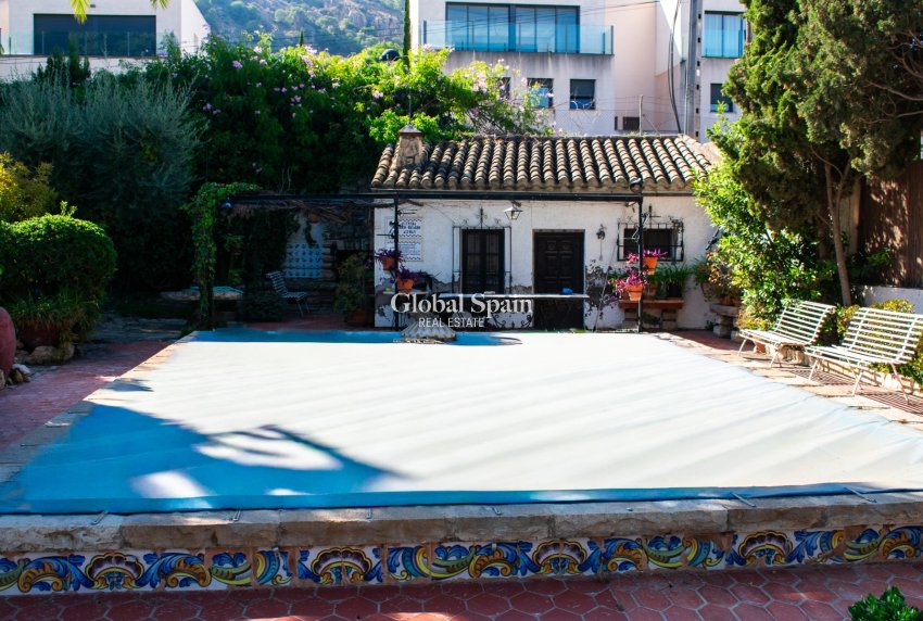 Revente - VILLA -
ALICANTE - Albufereta