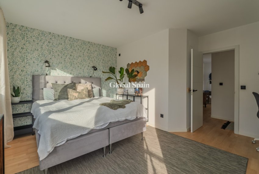 Revente - VILLA -
ALICANTE - Cabo de las Huertas