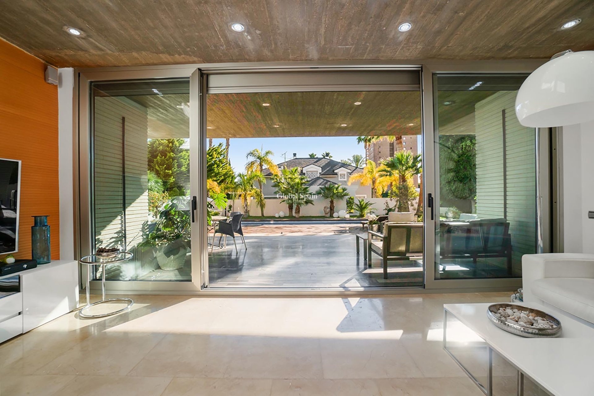 Revente - VILLA -
ALICANTE - CAMPOAMOR