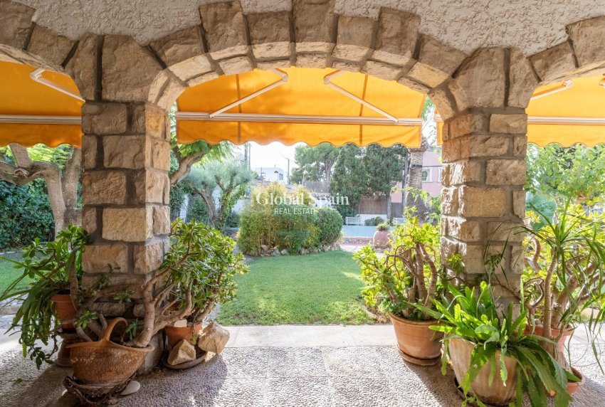 Revente - VILLA -
ALICANTE - Costa Blanca