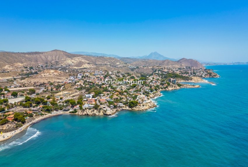 Revente - Villa -
ALICANTE - El Campello