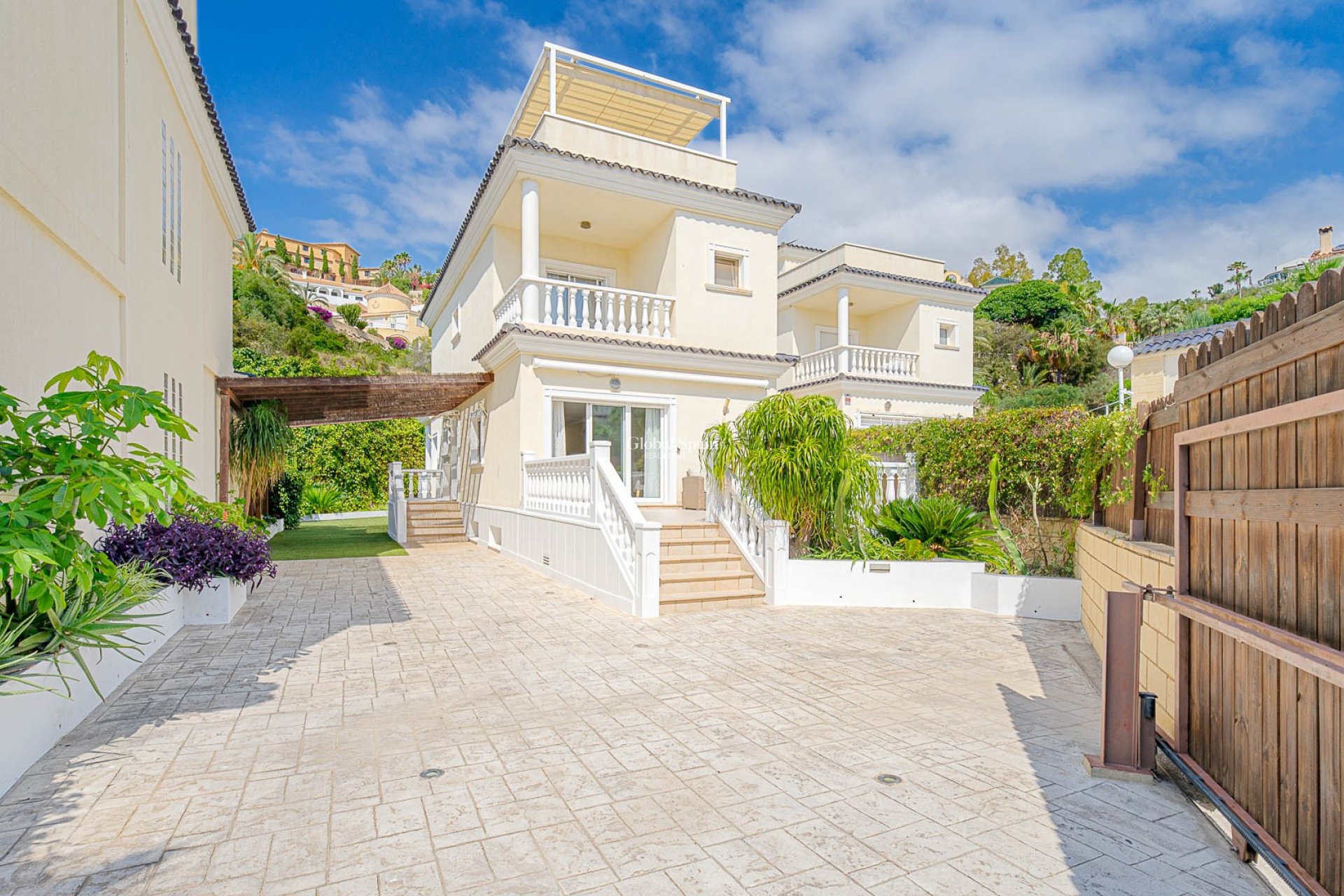 Revente - VILLA -
ALICANTE - El Campello