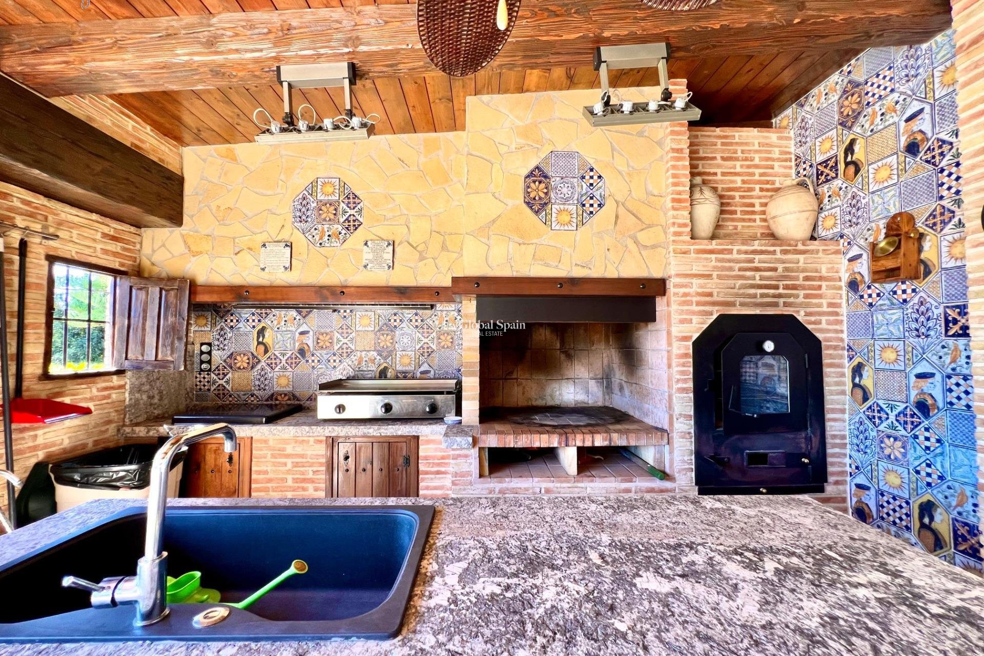 Revente - VILLA -
ALMORADÍ - Comunidad Valenciana