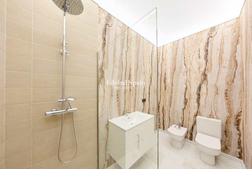 Revente - Villa -
ALTEA - ALTEA HILLS