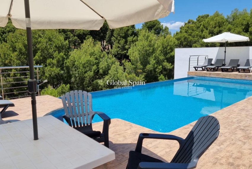 Revente - VILLA -
ALTEA - ALTEA HILLS