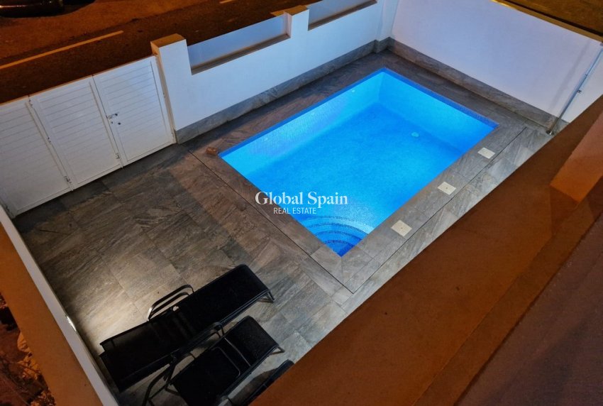 Revente - VILLA -
AVILESES - Inland