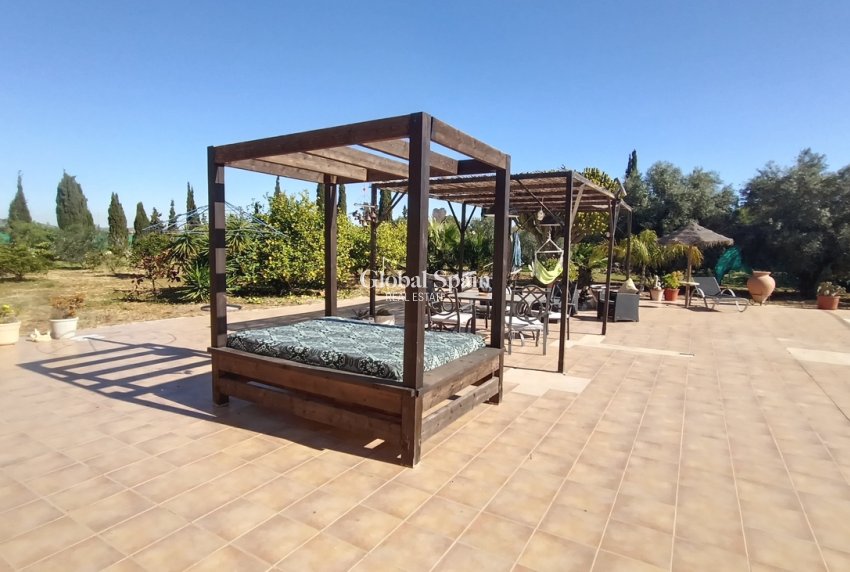 Revente - VILLA -
AVILESES - Inland