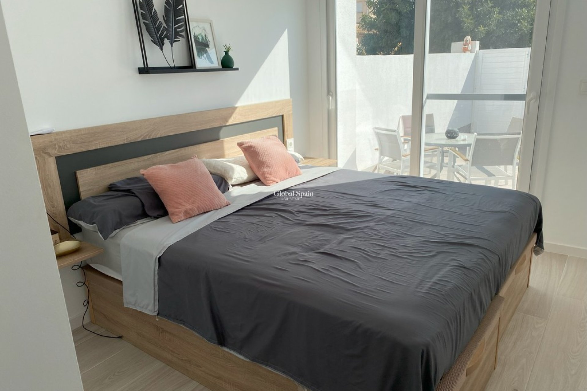 Revente - VILLA -
AVILESES - Inland