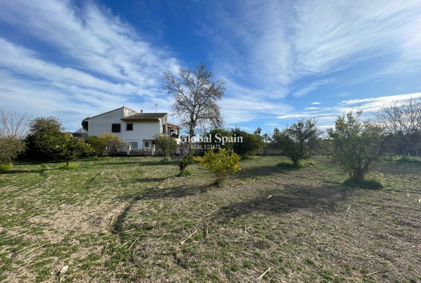 Revente - VILLA -
BENEJÚZAR - Inland