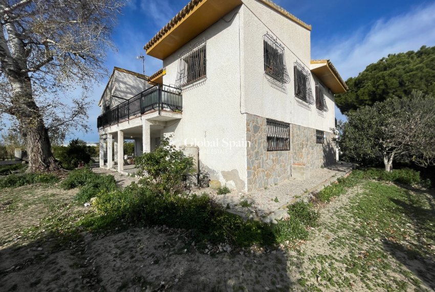 Revente - VILLA -
BENEJÚZAR - Inland