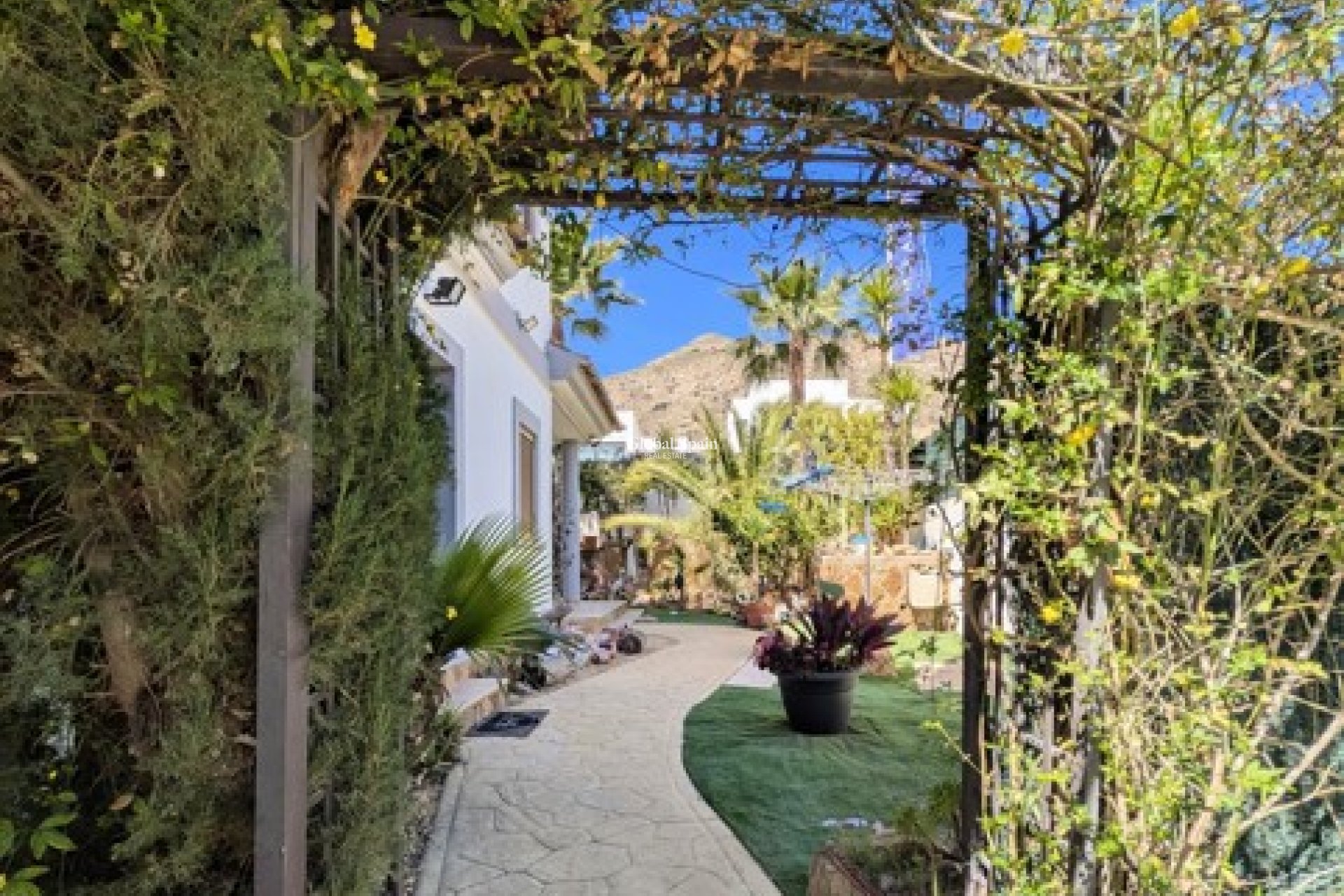 Revente - VILLA -
BENIDORM - Costa Blanca