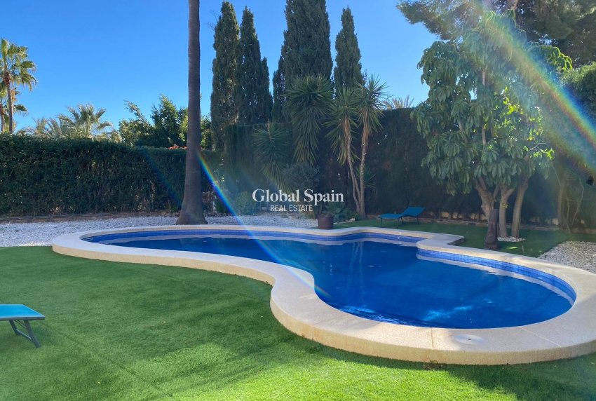 Revente - VILLA -
BENIDORM - Levante