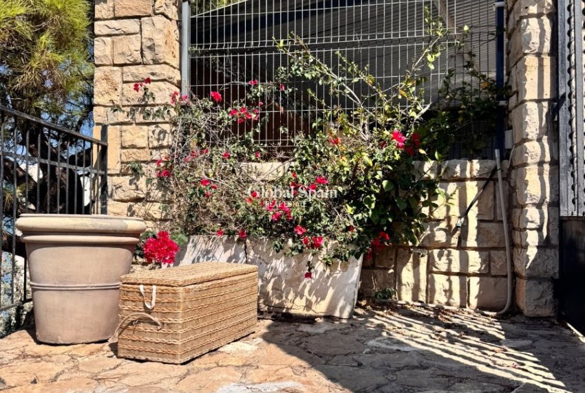 Revente - VILLA -
BENIDORM - Rincón de Loix