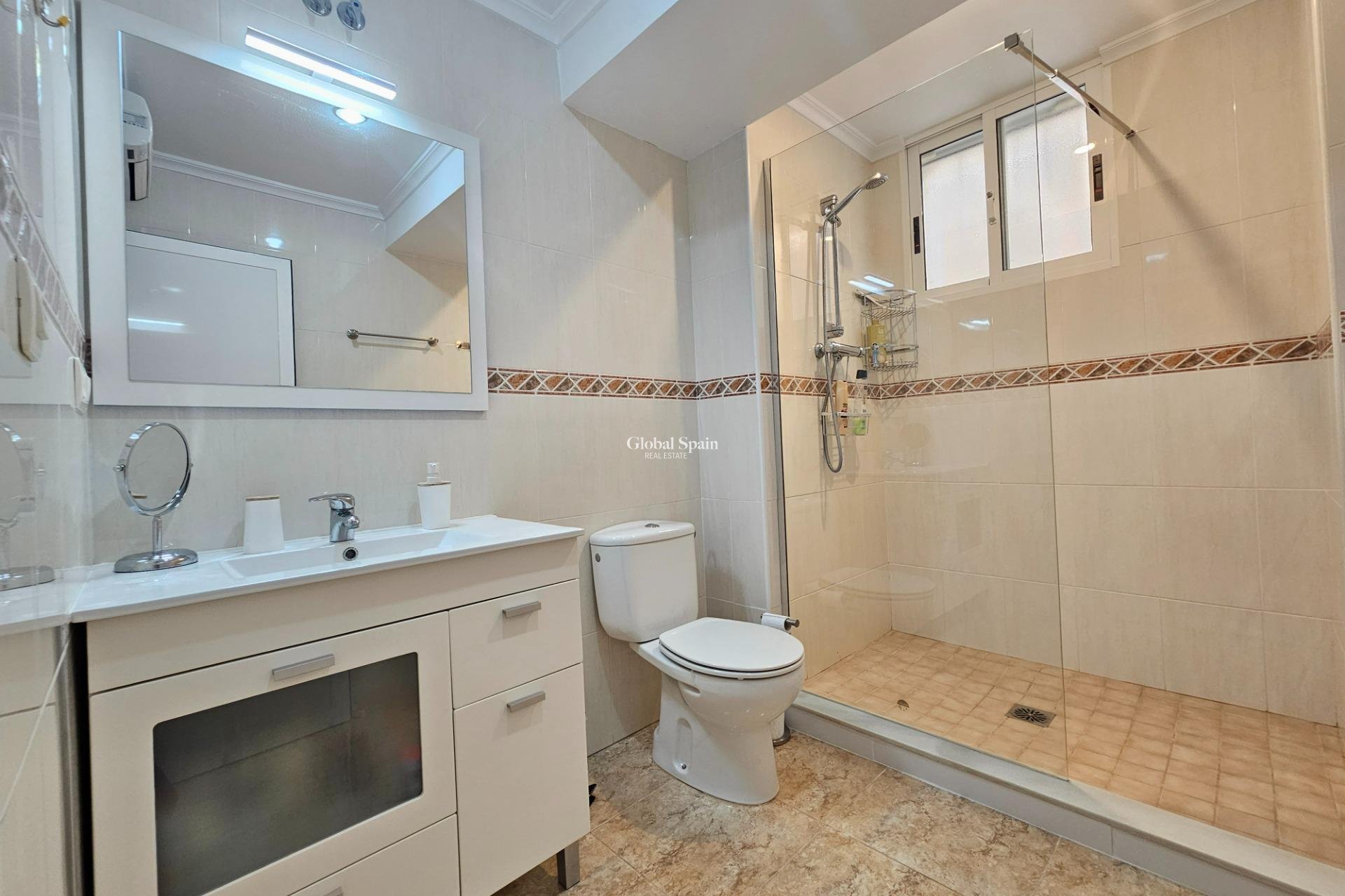 Revente - VILLA -
BENIJÓFAR - Benimar 3