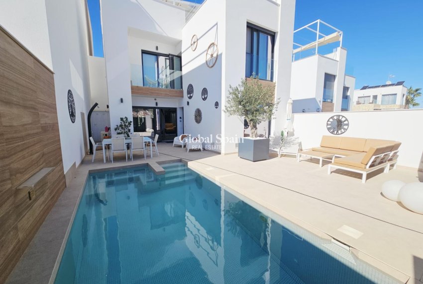 Revente - VILLA -
BENIJÓFAR - Benimar