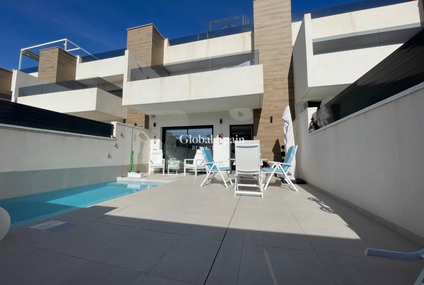 Revente - VILLA -
BENIJÓFAR - Centro