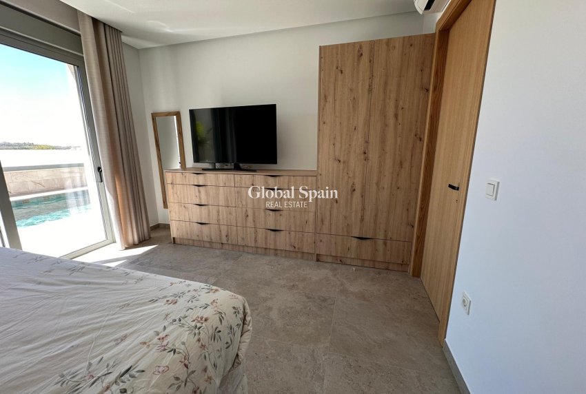 Revente - VILLA -
BENIJÓFAR - Costa Blanca