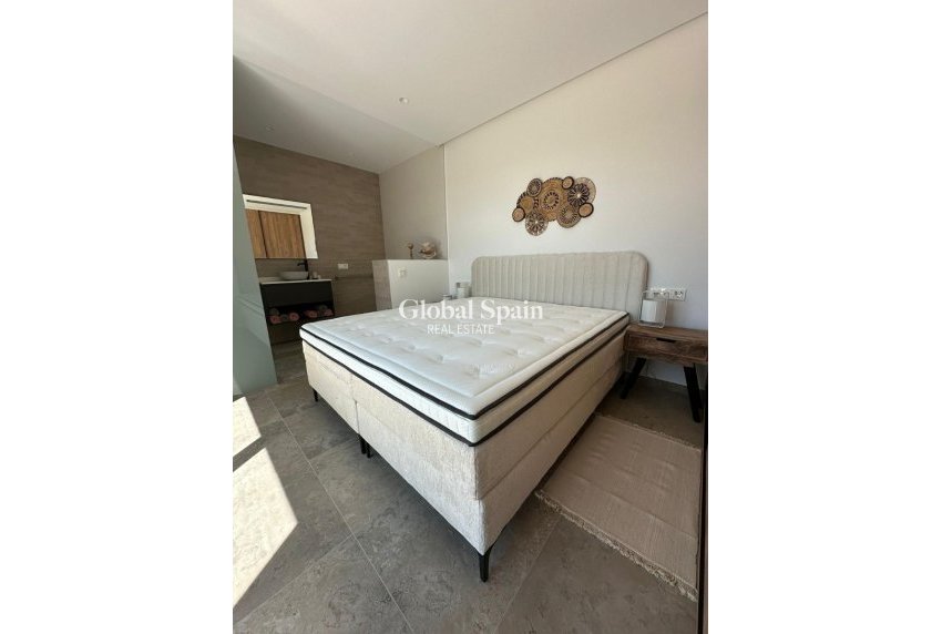 Revente - VILLA -
BENIJÓFAR - Costa Blanca