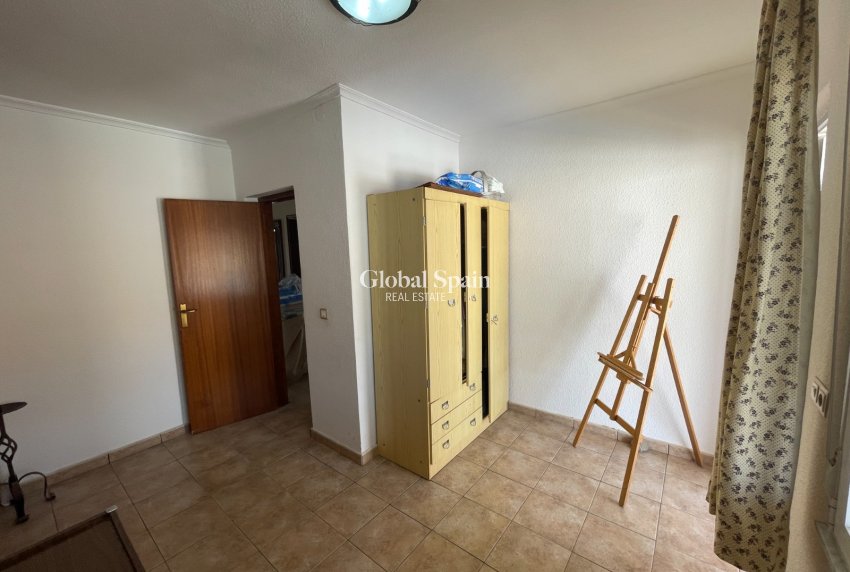 Revente - VILLA -
BENIJÓFAR - Costa Blanca