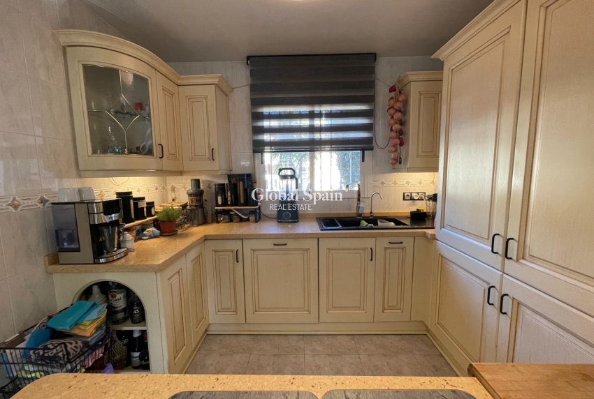 Revente - VILLA -
BENIJÓFAR - Costa Blanca