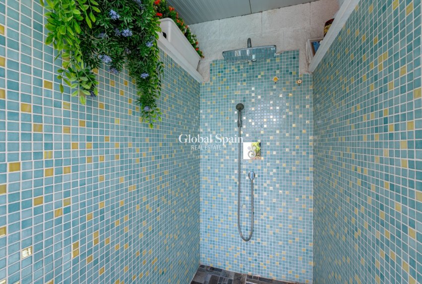 Revente - VILLA -
BENIJÓFAR - Costa Blanca