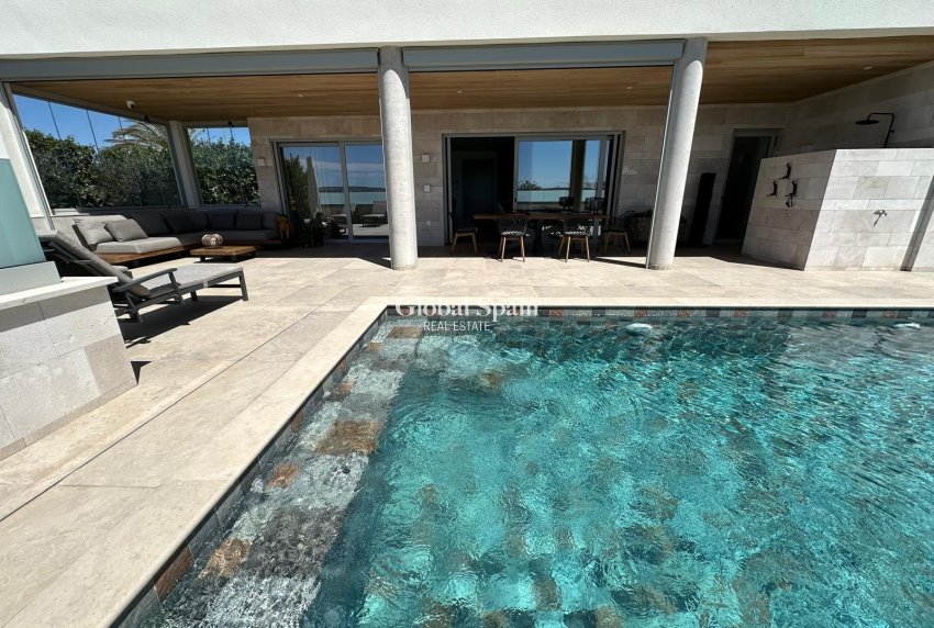 Revente - VILLA -
BENIJÓFAR - Costa Blanca